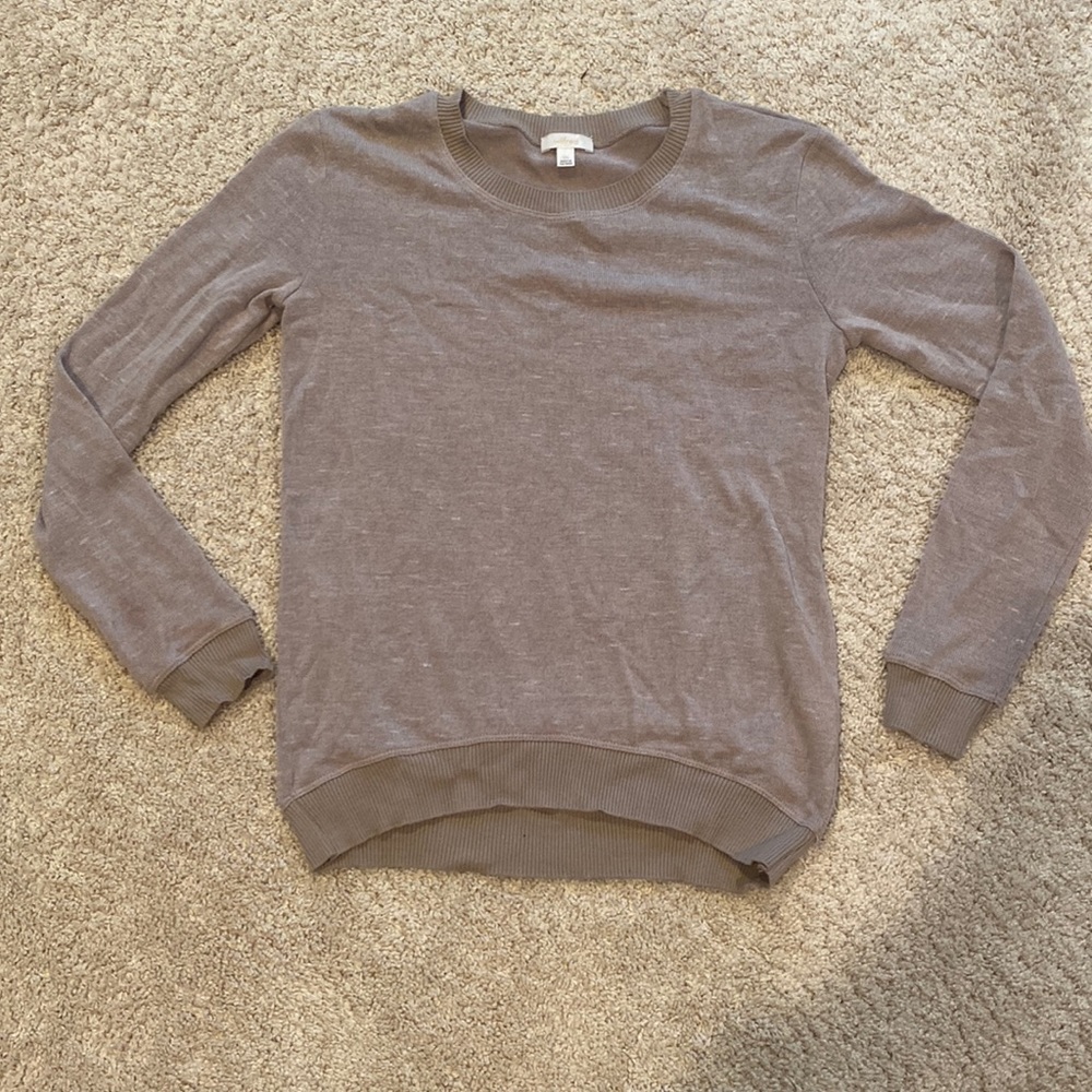 Aritzia tan sweater